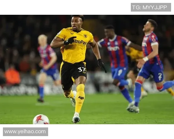 曼联与狼队激战正酣精彩比赛直播全程回顾与分析