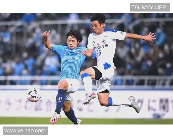 熊本深与冈山绿雉的激烈对决展现足球魅力与团队精神 熊本深与冈山绿雉的激烈对决展现足球魅力与团队精神